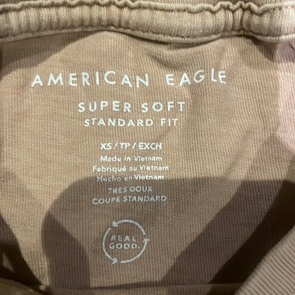 Pack Of 5 Men’s Xs Tees 3 American Eagle, 1 Abercrombie, and the other is H&M - Picture 4 of 10